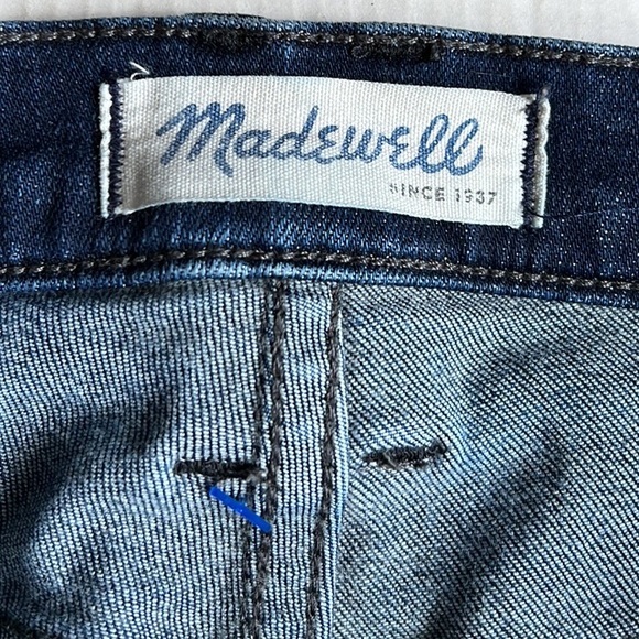 Madewell Skinny Jeans in Medium Rinse - Picture 4 of 7